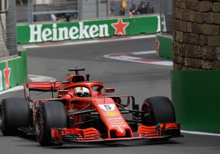 Hat-trick Sebastiana Vettela, nova pol pozicija 