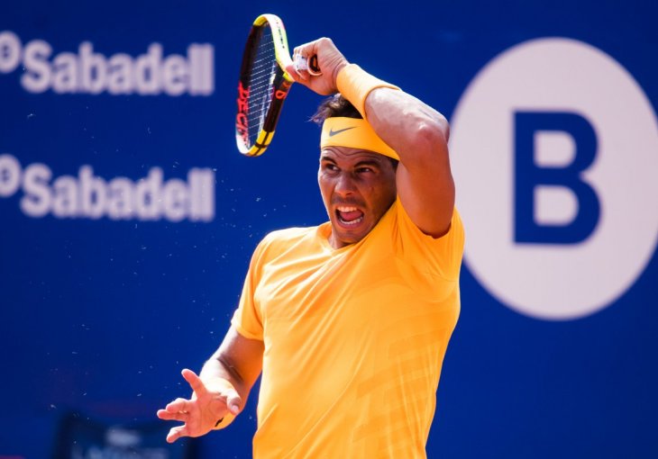 Ni fenomenalni Tsitsipas nije mogao ništa Rafaelu Nadalu, naprotiv uništen je u finalu