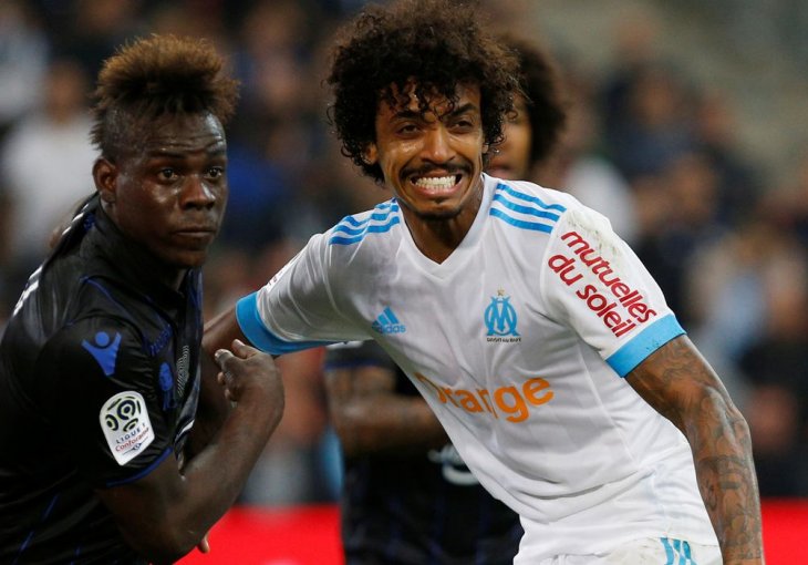 LUDI OPROŠTAJ NAJKONTROVERZNIJEG NAPADAČA SVJETSKOG FUDBALA: Napravio gaf u tunelu i prijeti mu ista kazna kao i velikom Ibri