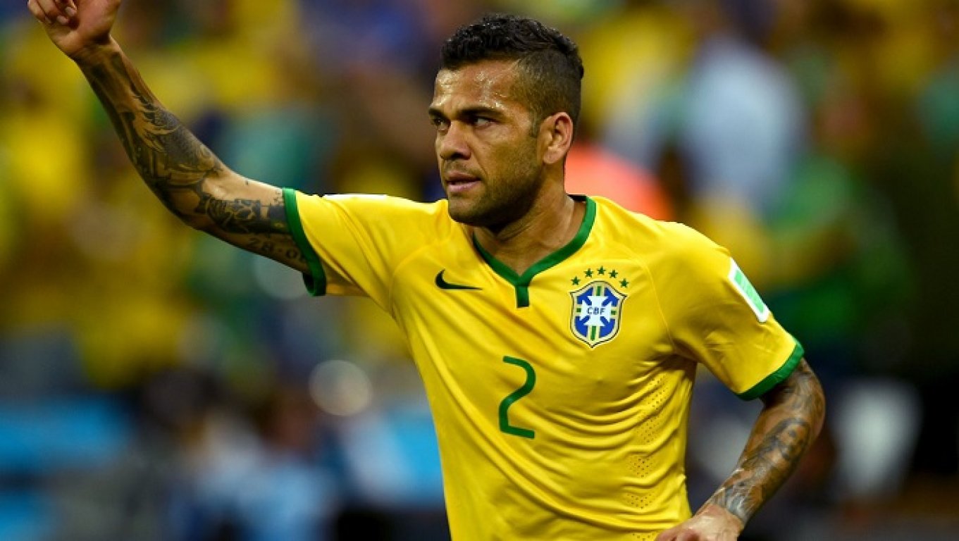 daniel-alves-brazil-croatia-2014-world-cup-group-a-06122014-nemrmleiubt411n3x1yrfr1hk