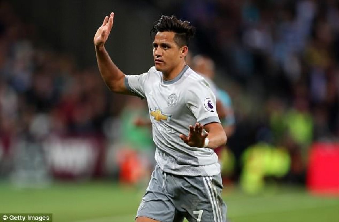 4c1361d100000578-5718227-image-a-31-1526045094923