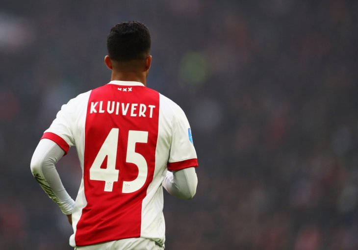 Veza između Ajaxa i Justina Kluiverta je bila kratkog vijeka, sin legendardnog Patricka napušta klub