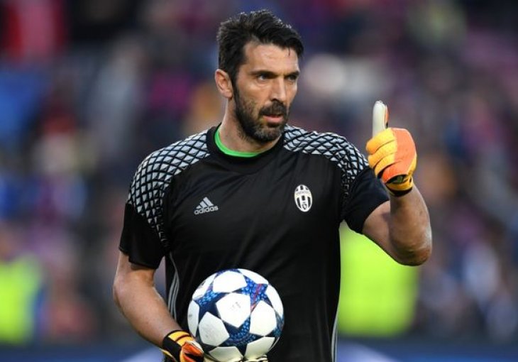 BUFFON DONIO ODLUKU Navijači ga samo mole da ne kaže ovu rečenicu!