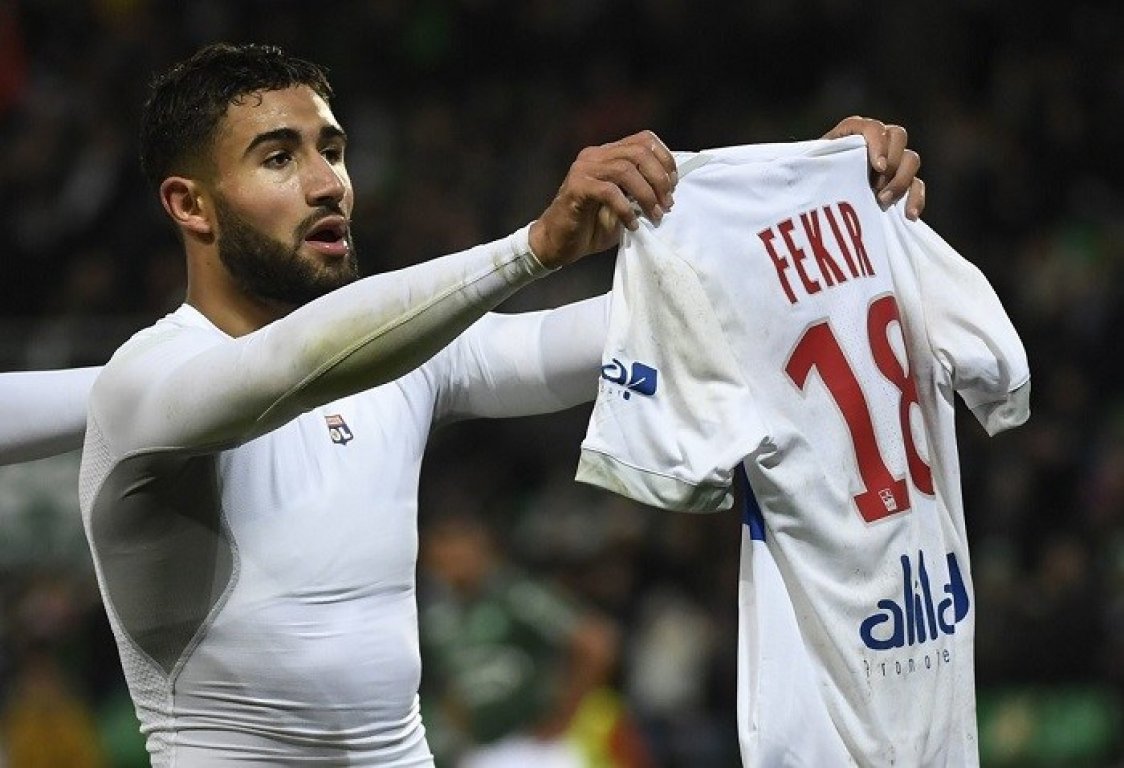 nabilfekirsaintetiennevolympiquelyonnais8tcuhypg-zix