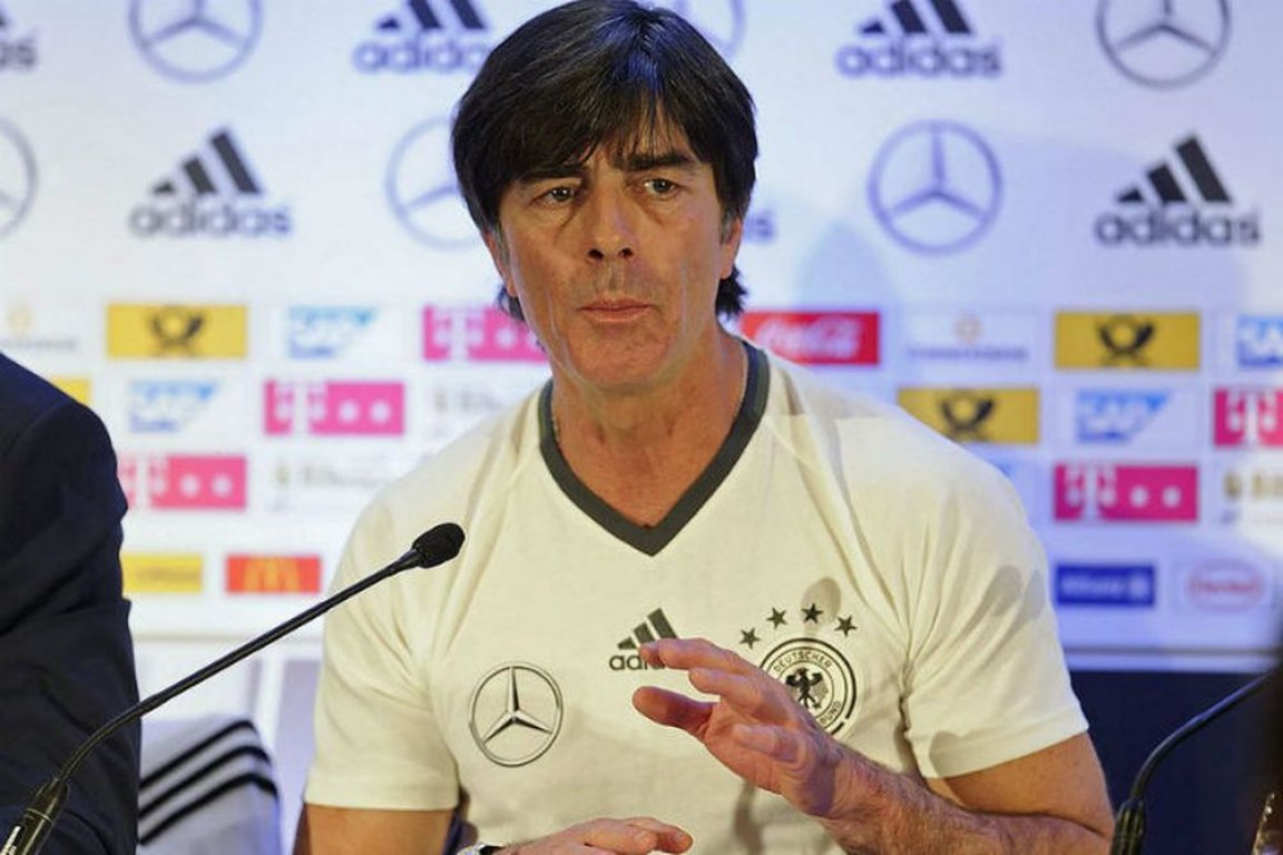 joachim-low-germany-national-team-soccer-press-conference-12112015-6o8iou1fxe1w16dmyubgvh78k