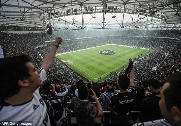 BESIKTAS KAŽNJEN NA BIZARAN NAČIN: Ovog puta u prvom planu nisu bili navijački neredi!