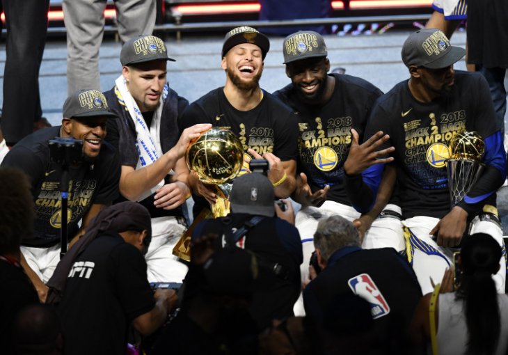 Warriorsi pomeli Cavse i odbranili titulu NBA lige