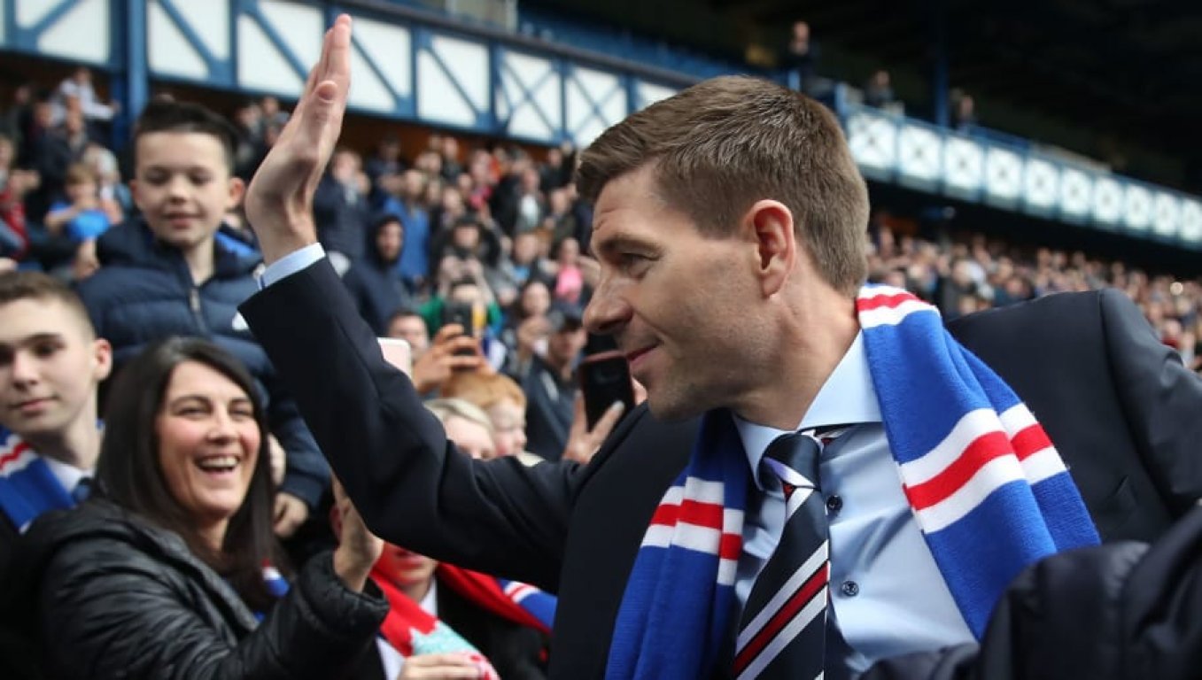 steven-gerrard-is-unveiled-as-the-new-manager-at-rangers-5b15400d347a027048000004