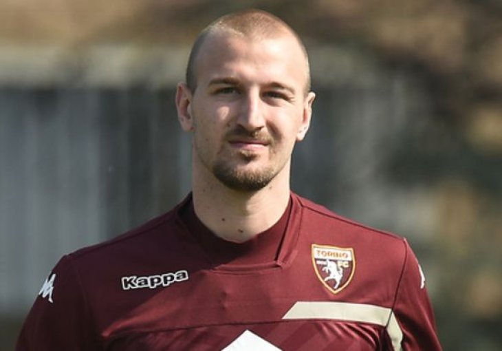 Milinković-Savić zadužuje opremu drugog talijanskog prvoligaša