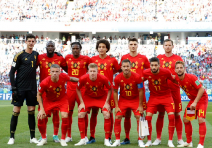 ĐAVOLI OPRAVDALI ULOGU FAVORITA: Nevjerovatan gol Mertensa uz dva Lukakua!