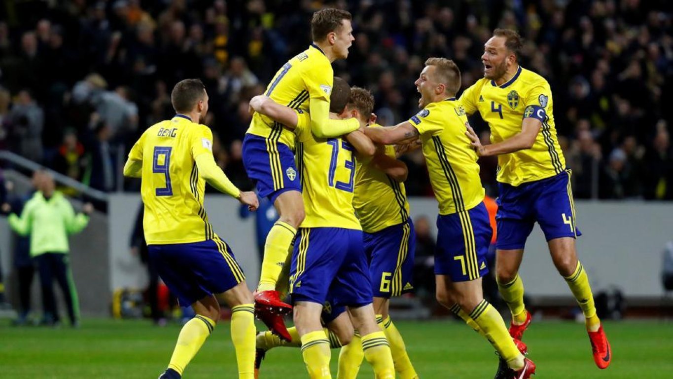2018-world-cup-qualifications-europe-sweden-italy-8251b846-c68c-11e7-94e0-d13ec9d58666