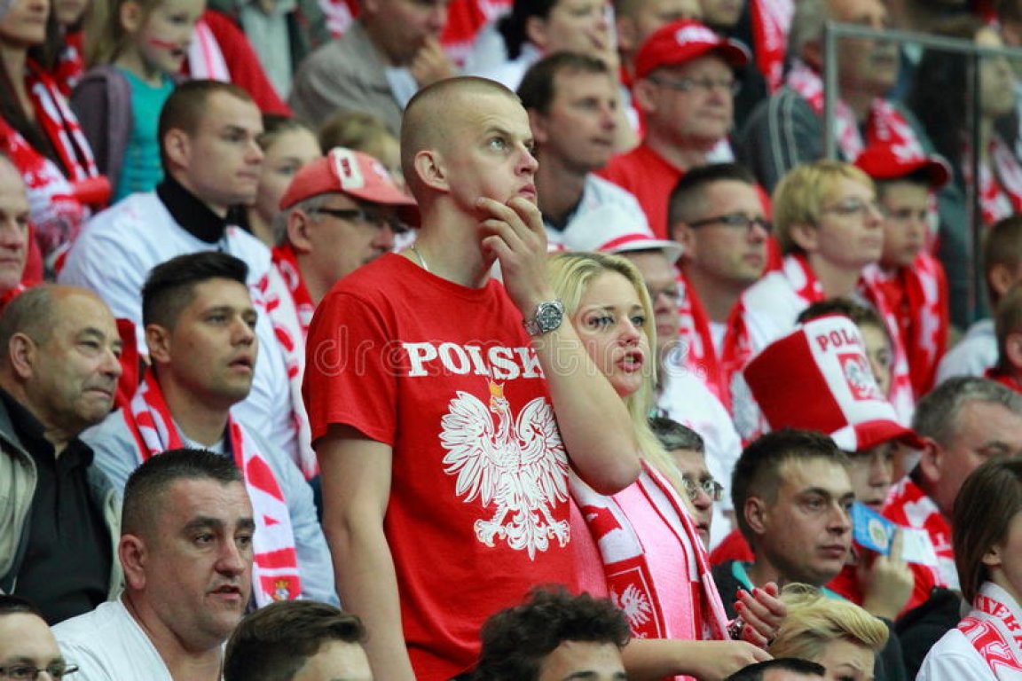 fans-warsaw-september-unidentified-supporters-fifa-world-cup-qualification-match-poland-montenegro-34985062