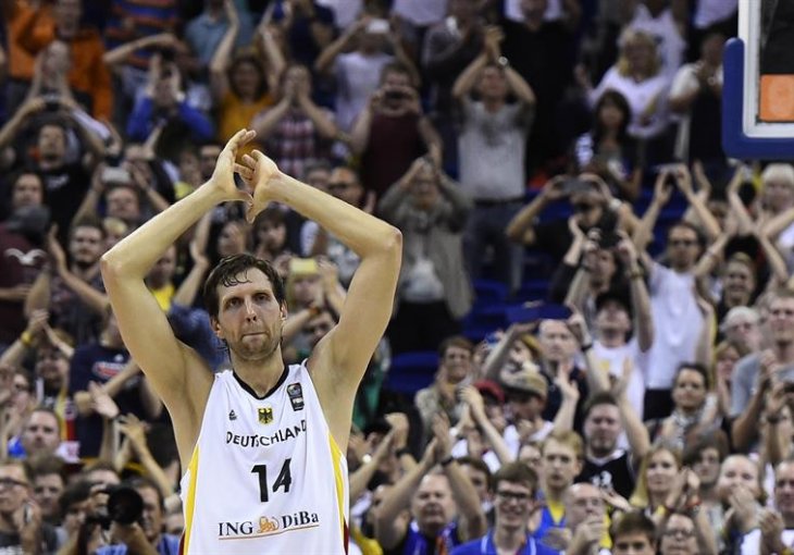 Reakcija Nowitzkog nakon ispadanja Njemačke sa SP-a govori dovoljno sama za sebe