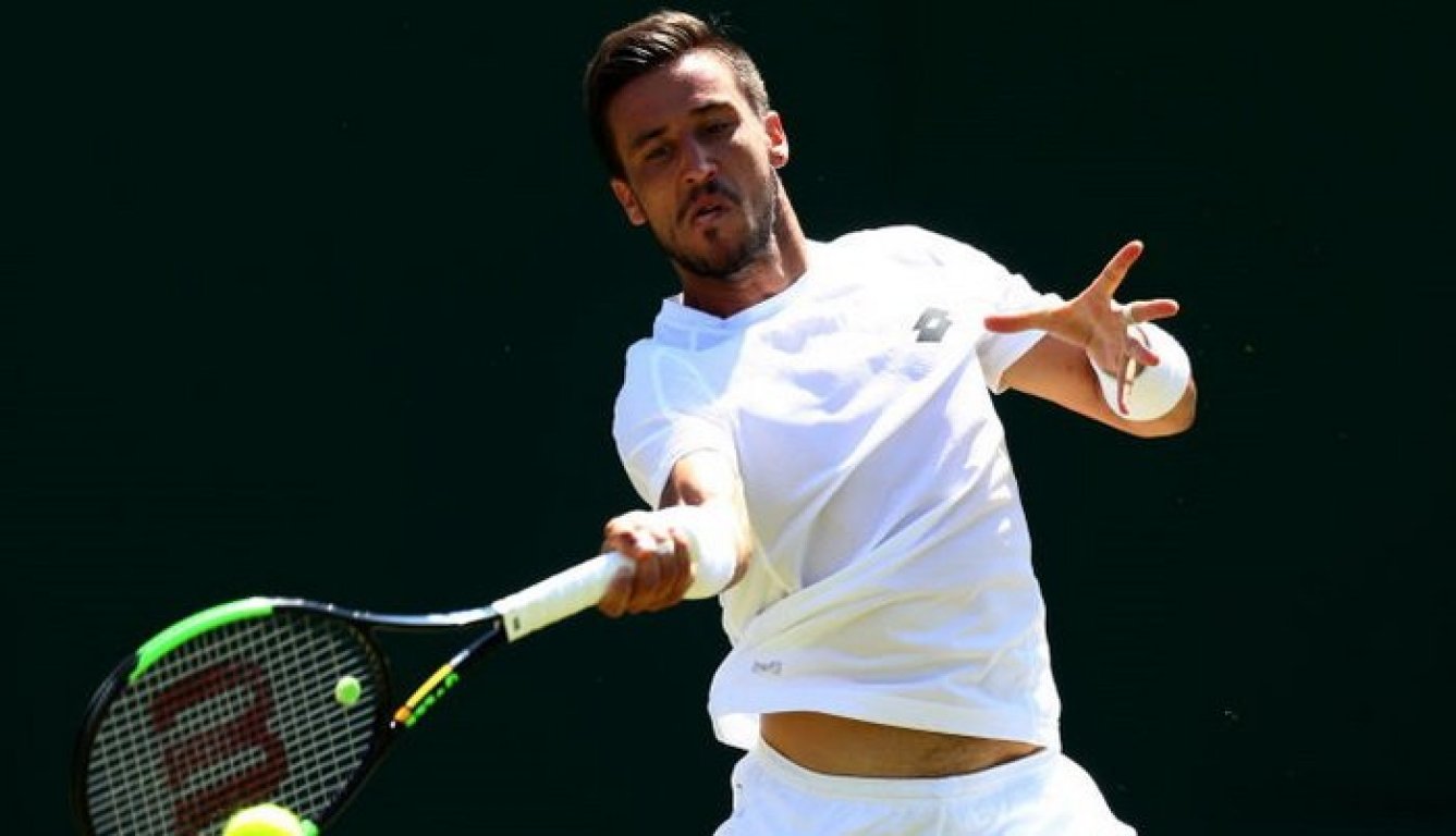 595cfd4a-9074-4a2b-a90b-15120a0a0a7e-dzumhur-wimbledon-2017-1-700x402
