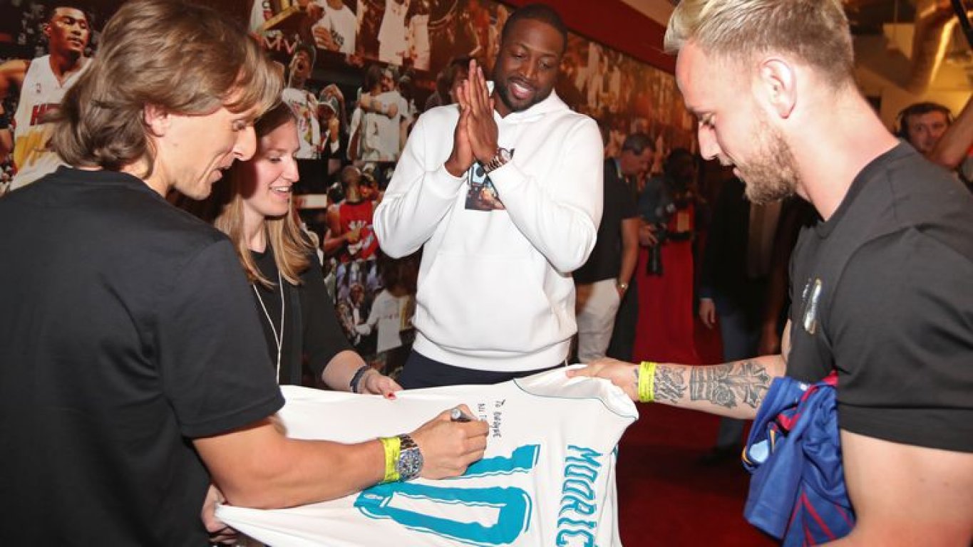61492602-dwyane-wade-luka-modric-ivan-rakitic-afp