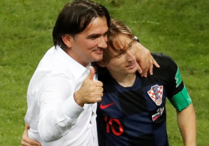 DRAMA NA KLUPI VATRENIH: Dalić plakao na klupi, a evo šta je radio kod izvođenja penala