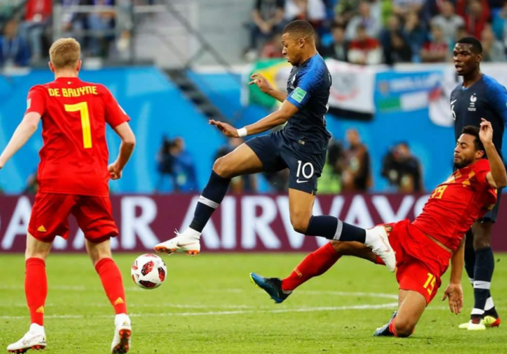 GALSKI PIJETLOVI SU U FINALU: Umtiti junak, Belgija podbacila