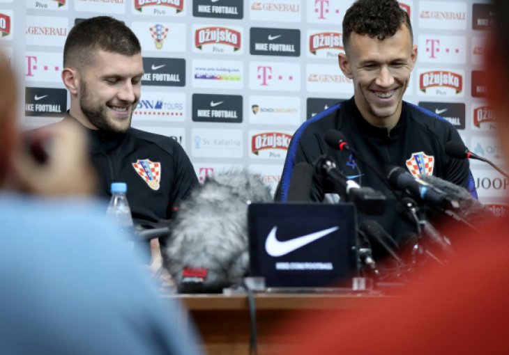 OVO JE HIT: Ante Rebić dobio urnebesnu poruku navijača pred finale sa Francuskom