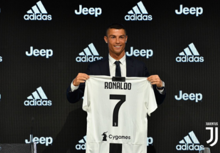 Cristiano Ronaldo zvanično predstavljen u Juventusu!