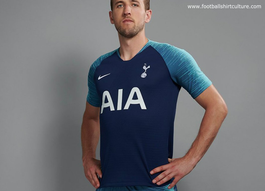tottenham-hotspur-18-19-nike-away-kit
