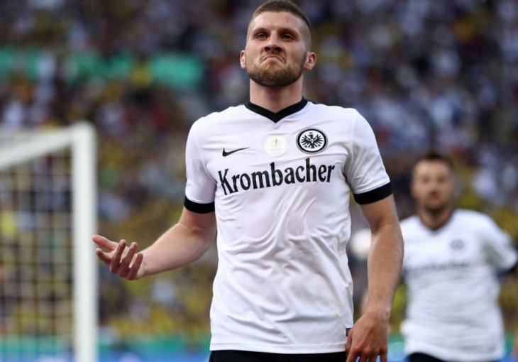 Eintracht zakovao Hannover na dno, pogađali Rebić i Jović