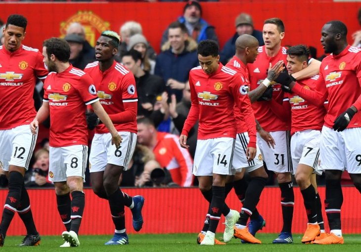 KAKAV ŠOK: Ponajbolji igrač Manchestera doživio strašnu povredu, hitno operisan!