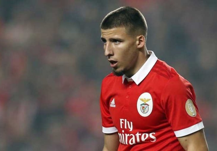 JUVENTUS OSTAJE BEZ LISABONSKOG BISERA Igrač želi u Madrid