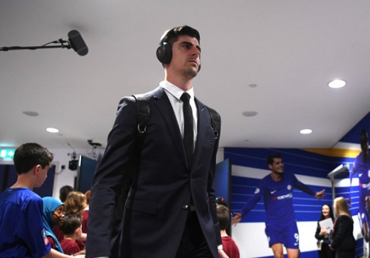 SADA JE I SLUŽBENO: Thibaut Courtois sletio u Madrid, ujutru će odraditi ljekarske preglede