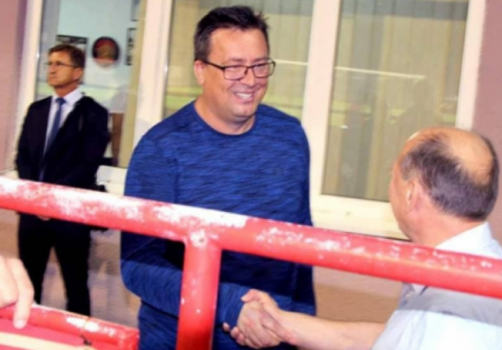 TAKO RADI AZMIR HUSIĆ Igračima prvo obećao premije, a kada su izgubili dočekala ih OVA kazna