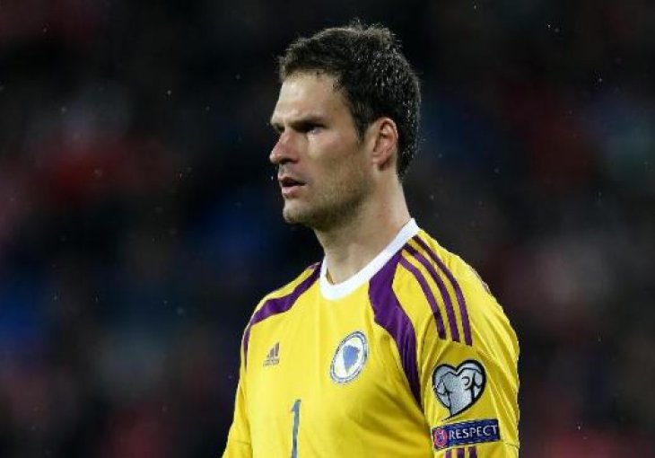 KATASTROFALNA SEZONA SE NASTAVLJA: Asmir Begović predvodi neslavnu listu