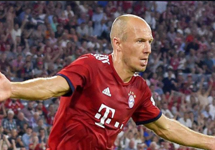 Robben dobio zanimljivu ponudu za povratak nogometu: 