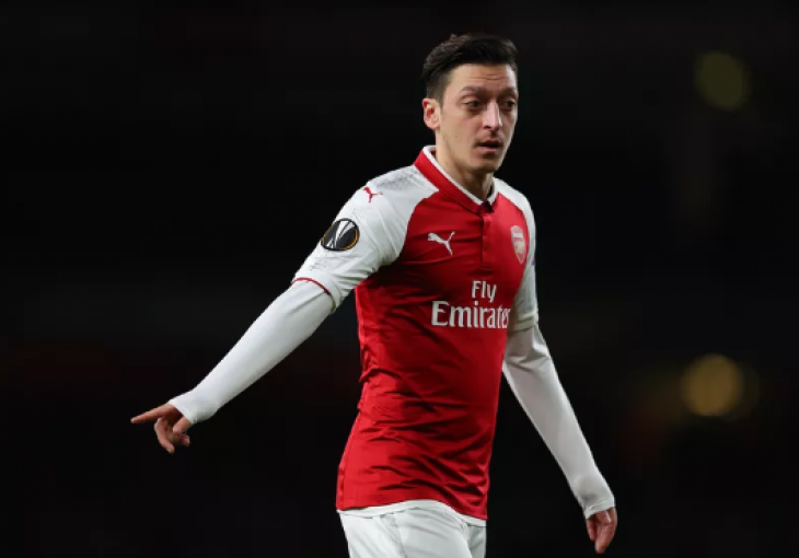 Ozil odlazi iz Arsenala?! DVA VELIKANA stoje u redu za kupovinu, ali moraju izdvojiti 100 miliona!