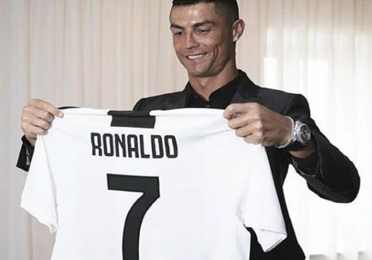 Juventus zapalio Instagram novom slikom, broje do miliona 