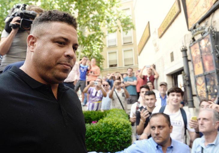 SLAVLJE VEĆ UVELIKO POČELO Ronaldo kupuje klub koji ga je proslavio, želi da ga vrati 