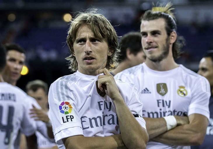 MODRIĆ UJEDINIO REALOVU SVLAČIONICU: Ovom jasnom PORUKOM UŠUTKALI su Ronalda, ali i sve KRITIČARE!