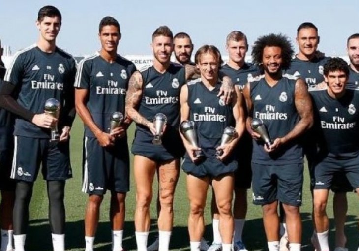 NAKON ŠTO SU POHARALI KONKURENCIJU: Realovci se pohvalili trofejima, fanovi uočili skrivenu poruku Ronaldu?
