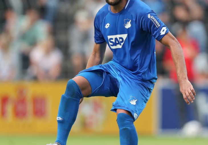 Bičakčić u timu kola Bundeslige