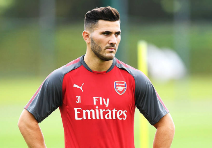 Sead Kolašinac se na molbu Arsenala neće pridružiti reprezentaciji BiH