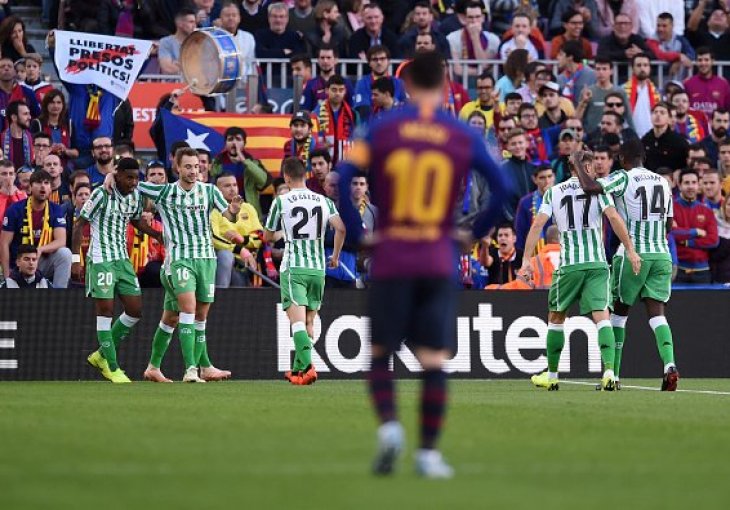 HLADAN TUŠ NA CAMP NOU! Betis iznenadio Barcelonu!