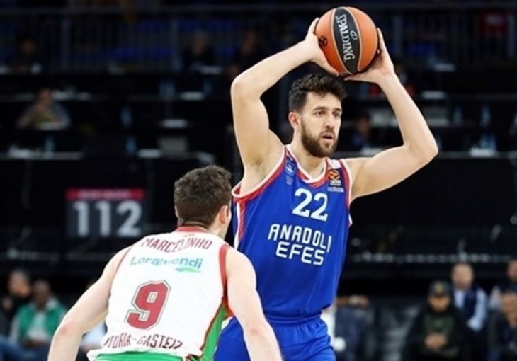 Dobre igre se isplate: Vasilije Micić pred transferom karijere