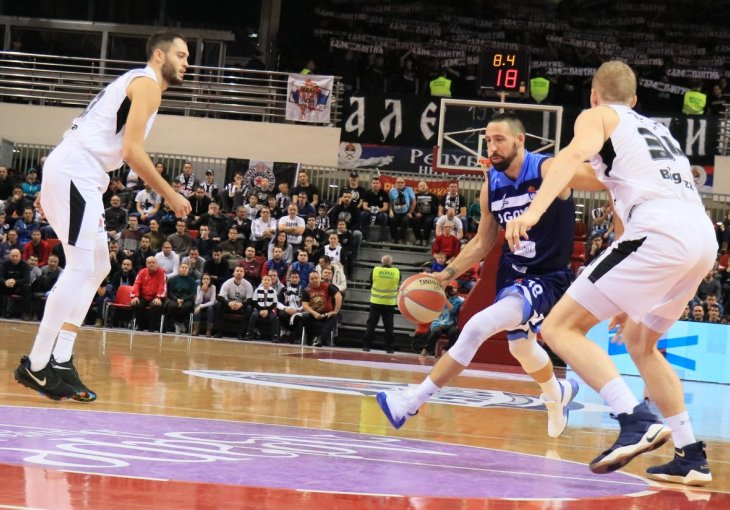 Partizan savladao Igokeu u Aleksandrovcu!