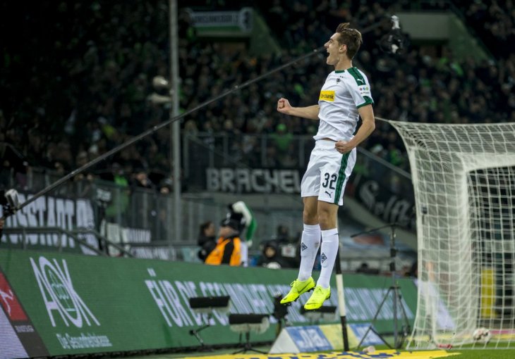 Gladbach pobjedom protiv Stuttgarta preskočio Bayern na tabeli