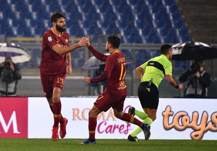 Roma teškom mukom savladala Genovu, VAR spasio golmana Rome da ne bude TRAGIČAR