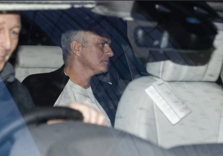 UJELI SE ZA JEZIK, PA BRŽE BOLJE OBRISALI: Manchester United slučajno objavio ime novog trenera