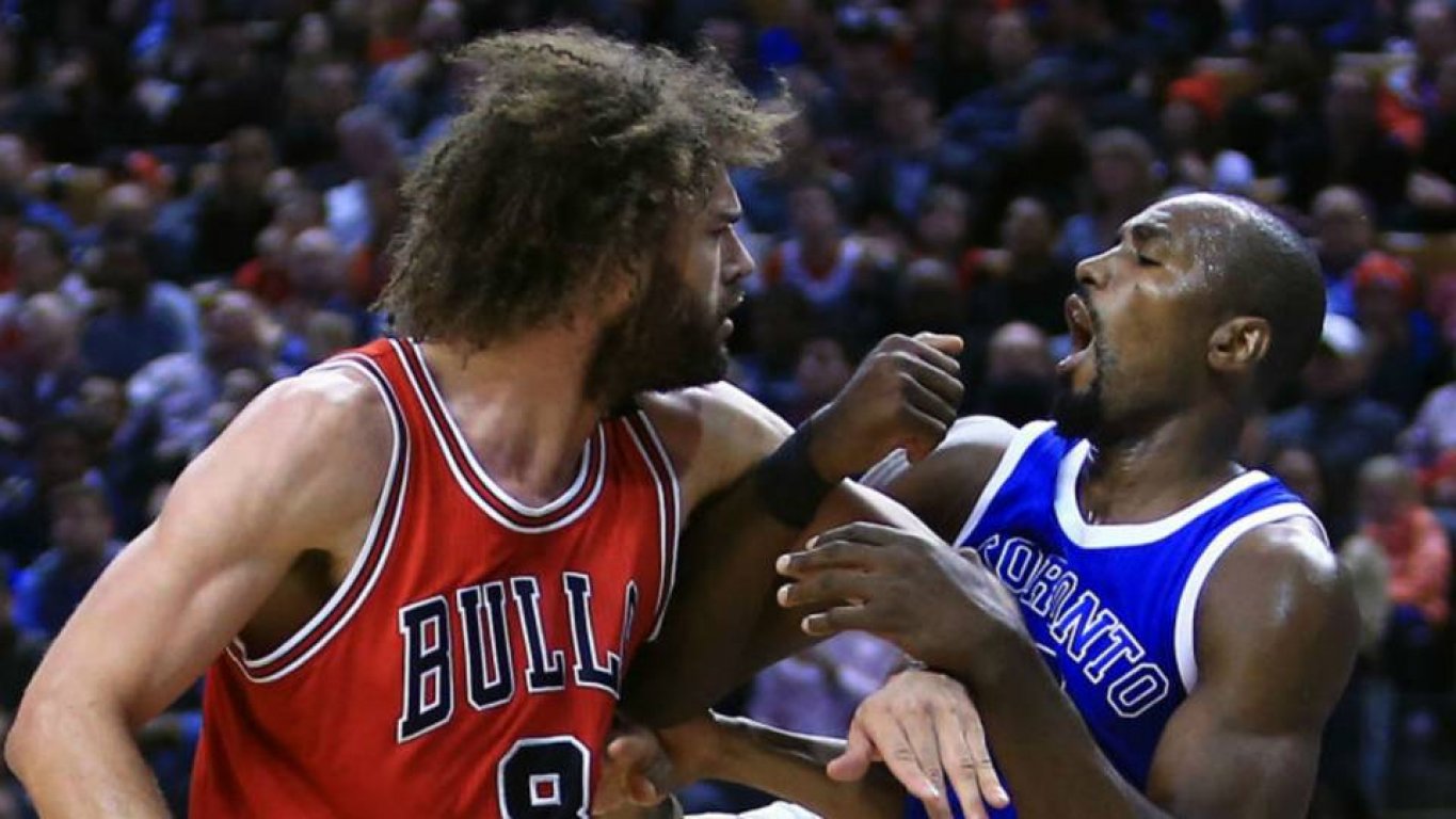 robin-lopez3