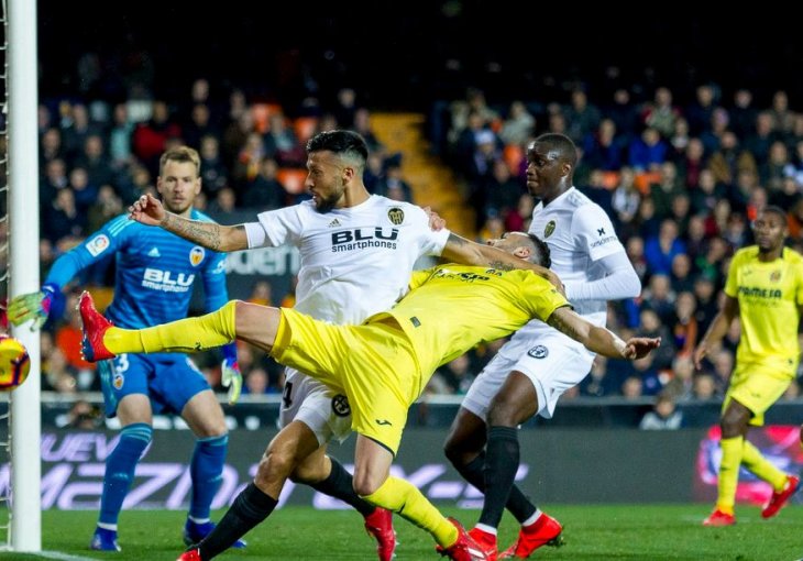 Valencija razbila Villarreal, žuta podmornica tone prema drugoj ligi