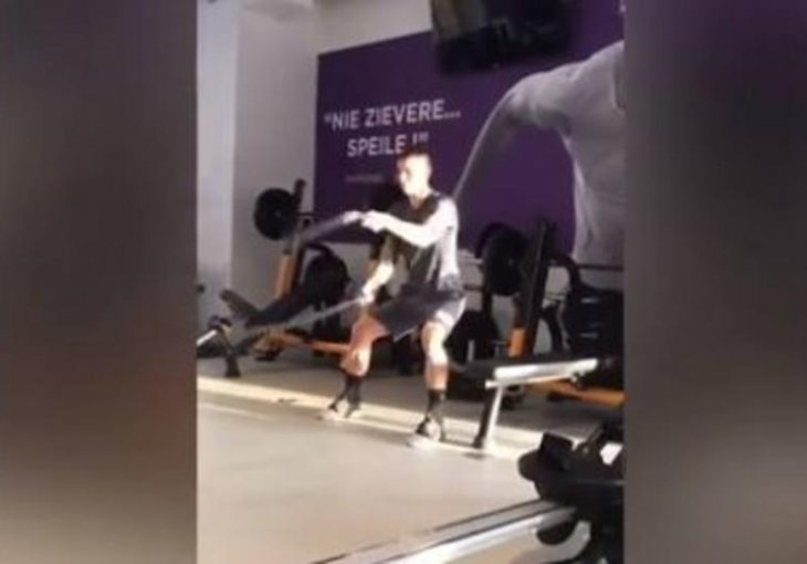 NAKON ŠTO JE JK ZABLISTALA U BEOGRADU, VRANJEŠ ODLUČIO DA POKAŽE ZUBE! Poslao joj video-poruku iz teretane, a riječi pjesme u pozadini OSTAVILE SU SVE U NEVJERICI! (VIDEO)