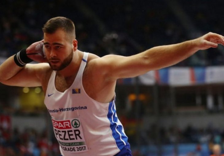 Slab nastup Pezera u finalu