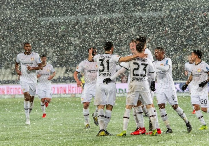 AUUU KAKAV POSAO APOTEKARA: Bayer doveo od najvećih talenata evropskog fudbala!
