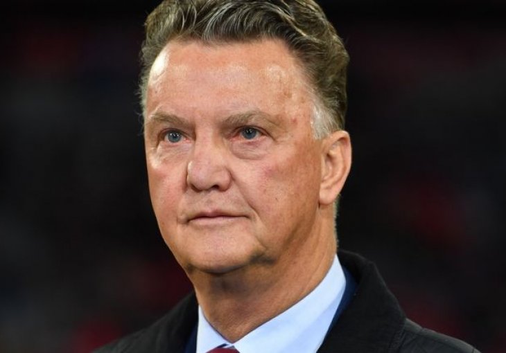 Holandski trener Louis  Van Gaal na nagovor svoje supruge donio konačnu odluku